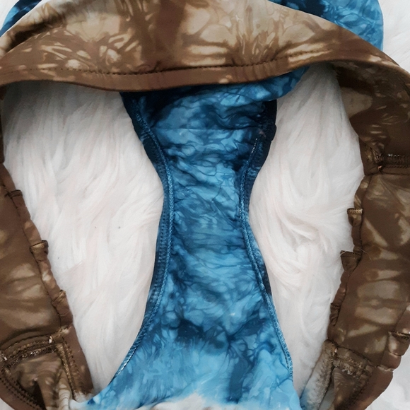 Lucky Brand Tie Dye Bikini Bottom 8 - Picture 5 of 7